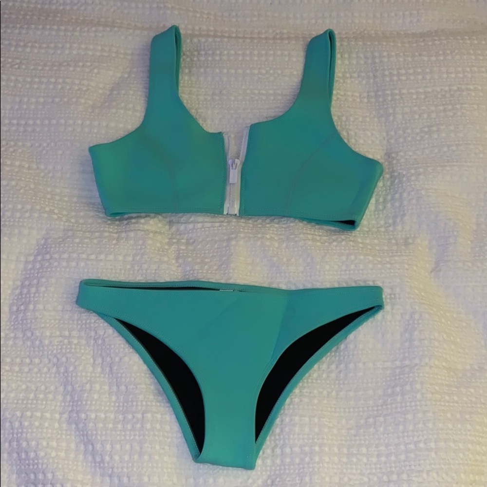 Hoaka swim suit!